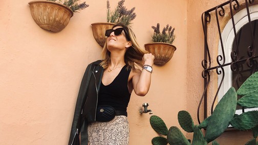 Lefkovics Szonja ma egy nagyon menő dzsekit választott barátnője ruhatárából