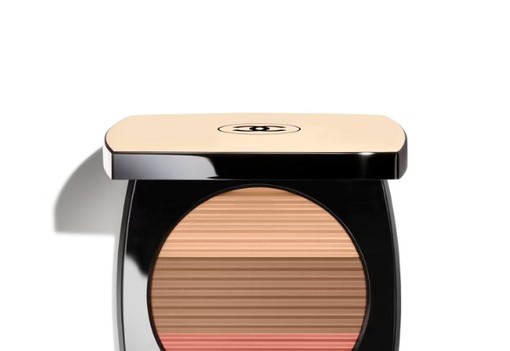 Erre a két sminktermékre van szükséged, hogy pont olyan gyönyörű legyen az arcod, mint nyaralás után