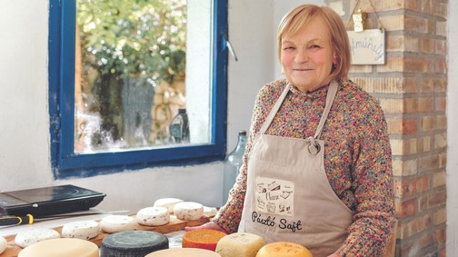 Rákospalotától Moszkván át Kubáig, fordítástól a sajtműhelyig - Pásztó Eszter mesébe illő életét neked is meg kell ismerned