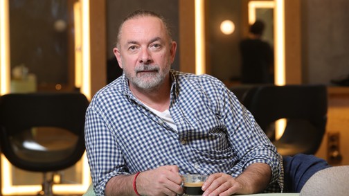 Zsidró Tamás mesterfodrász elárulta a gyönyörű haj titkát