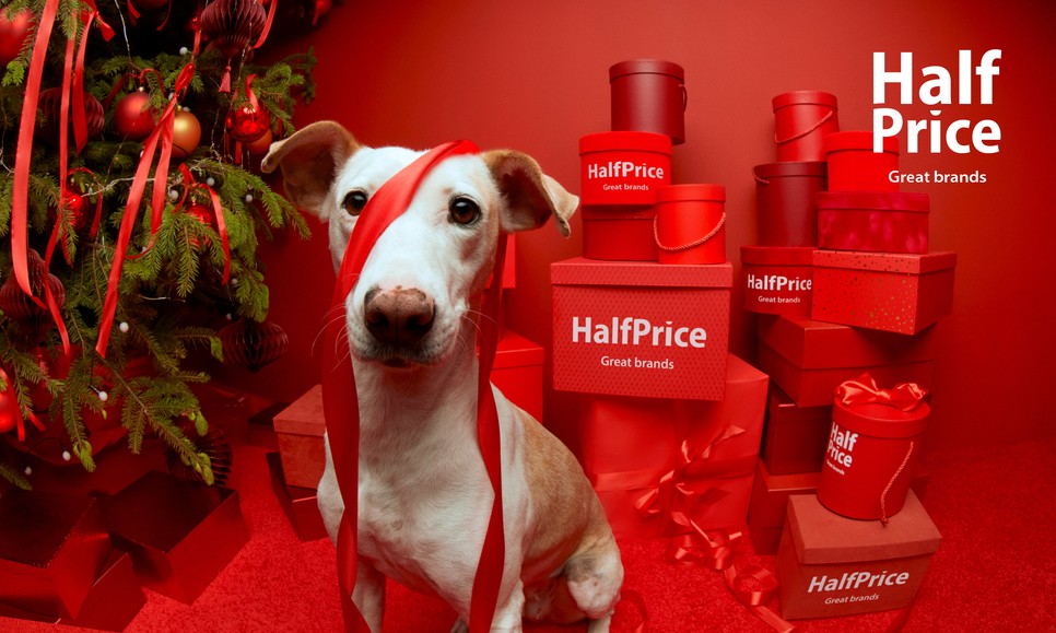 Márkás ajándékok. Kivételes árak. Ez a HalfPrice új, karácsonyi kampánya!