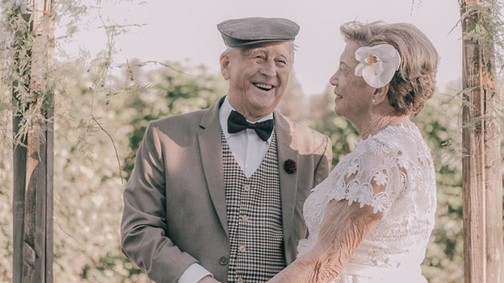 Az esküvőjükön nem készültek fotók, 60 évvel később bepótolták! Vigyázat, MEGHATÓ!