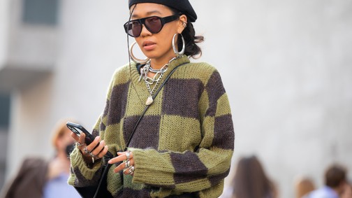 Mindenki ebben a vidám kockás pulcsiban pörög: tudni akartuk honnan indult!