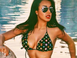 Visszaadta koronáját a szépségkirálynő, mert azt kérték tőle, fogyjon le!