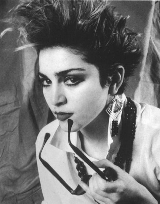 Rebellis, lázadó punk a 80-as évek legelejéről