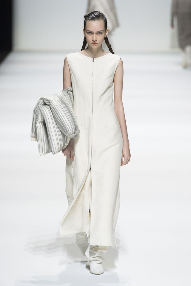 Sárkányok, hordozható fejek, Diana hercegnő - A milánói divathét legjobb pillanatai