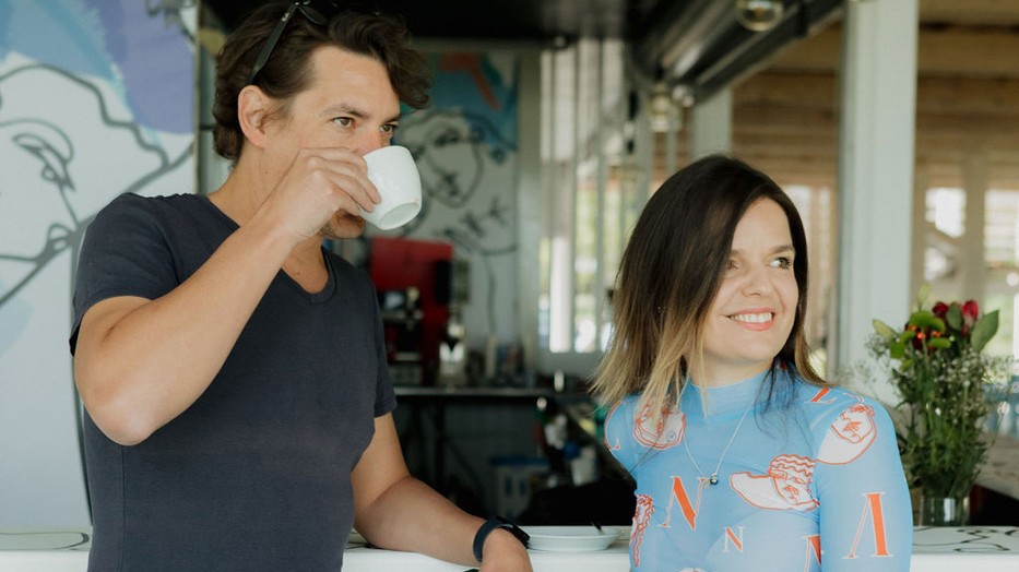 A Parti Bisztró Zamárdi új tuljdonosai csodás helyet varázsoltak a rendkívüli panorámájú étteremből