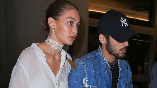 A fél internet röhög az álompár nyaralásán készült fotókon