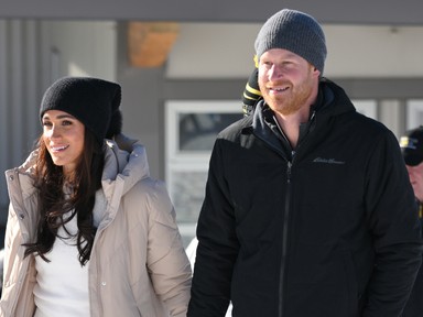 Meghan Markle és Harry herceg elképesztően ütős fotóval üzent a királyi családnak