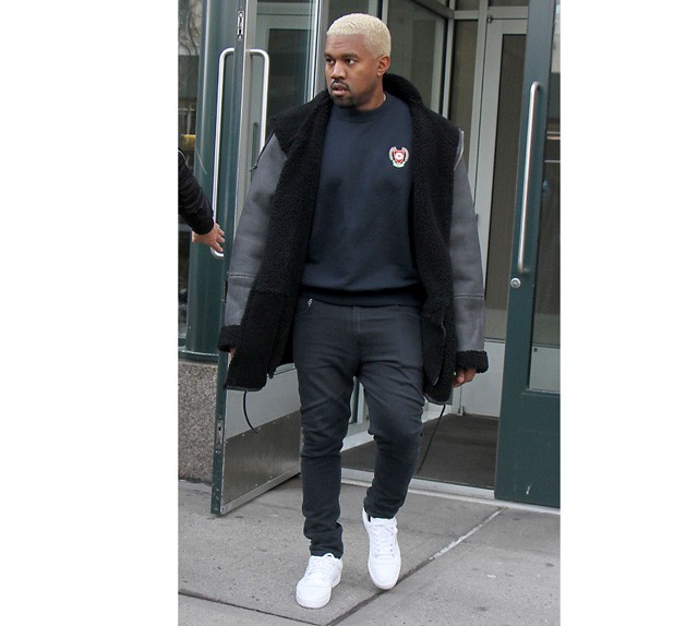 Kanye West Adidas Calabasas sneakerben