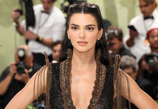 Lakatos Márk darabokra szedte a Met-gála hírességeit