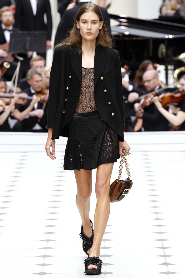 Ez lesz a nyár legütősebb szandálja?