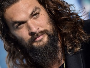 Jason Momoa születésnapja váratlan fordulatot vett