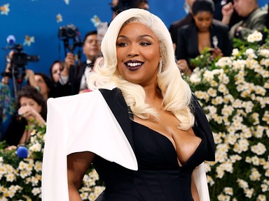 Lizzo soha nem volt még ennyire vékony: brutális fogyása után posztolt magáról friss fotókat