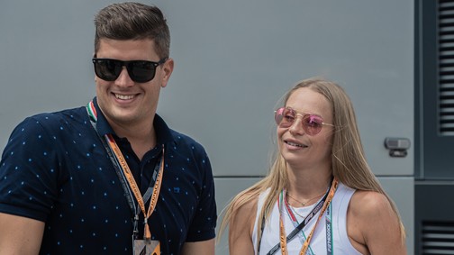 Álomszép fotóval jelentette be kislánya születését Iszak Eszter, varázslatos nevet adott kisbabájának