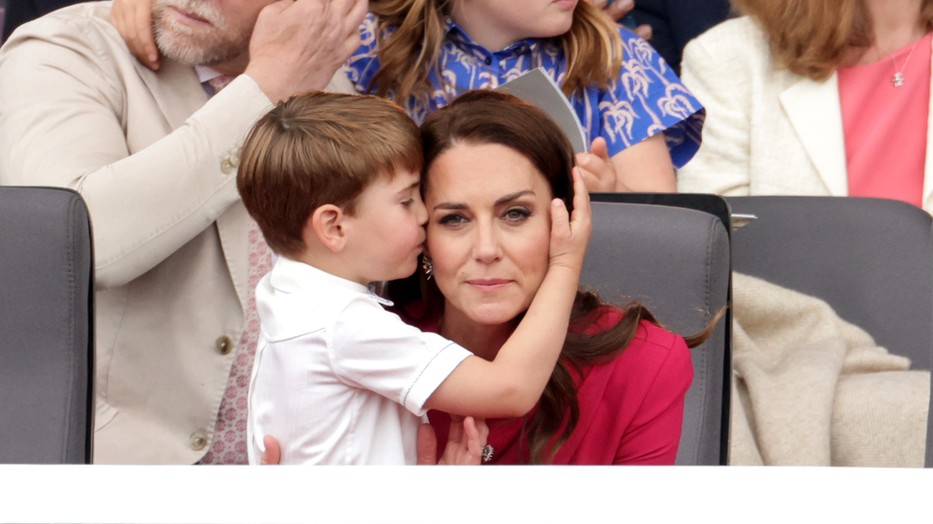 Lajos herceg 5 éves lett, megérkezett róla a friss portréja is