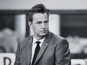 Meghalt a Jóbarátok Chandlerje, Matthew Perry