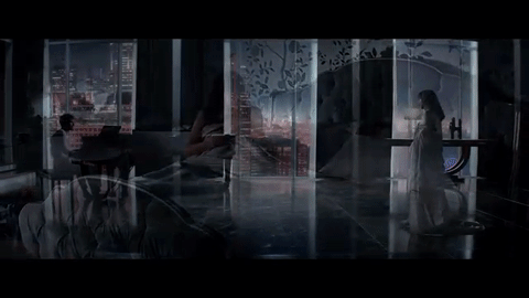 A sötét ötveny árnyalatában is lesz kínosan giccses rész! - Itt az új trailer!