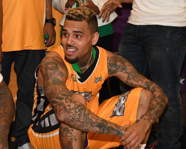 Chris Brown női kosarasokról szóló filmben szerepel, és ez nagyon nincs rendben