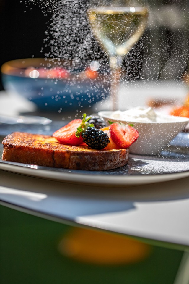 Elindult a KIOSK reggeli: nem győzünk válogatni a finomságok közül