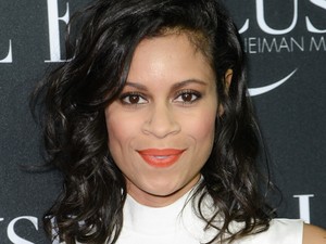 Csempézőből electro pop királylány: Aluna Francis