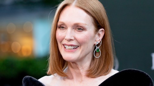 Így néz ki smink és filterek nélkül a 64 éves Julianne Moore arca: bár több ilyen fotót látnánk!