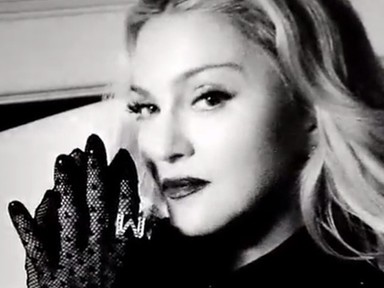 Érintsd meg Madonna bőrét!