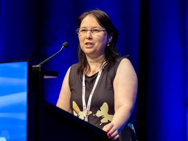 A NASA-val dolgozó magyar kutatónő, aki tojáshéjból fejlesztett csontpótló anyagot