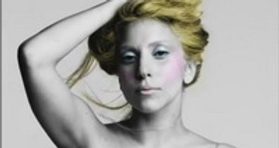 Lady Gaga szűzies balerinára váltott