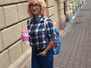 Munkához kényelmesen öltözik a fodrász