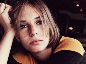 Uma Thurman lánya már ilyen nagy és gyönyörű