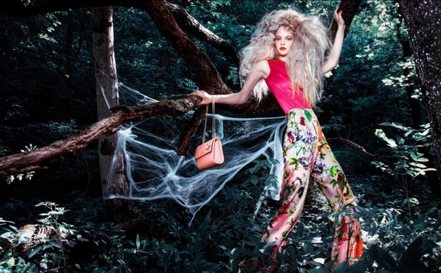 A SENTIMENTS COUTURE új kollekcióját a metamorfózis inspirálta!