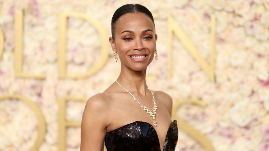 Zoe Saldana élete egyik legmerészebb ruháját viselte