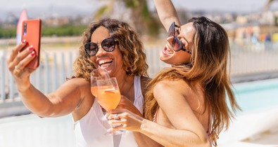 A spanyolok 100 éves koktélja lesz az idei nyár nagy kedvence, még az Aperol Spritz is elbújhat majd mellette