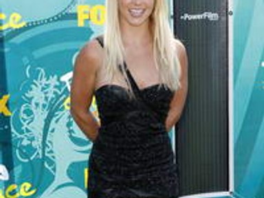 Britney Spearst végre eljegyezték