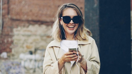 Figyelmeztetés: 3 dolgot tehetsz, ha iPhone-od van, és nem akarod, hogy ellopják a banki azonosítódat vagy a privát fotóidat!