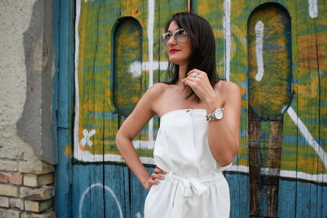 Sabira csodafegyvere: az overál