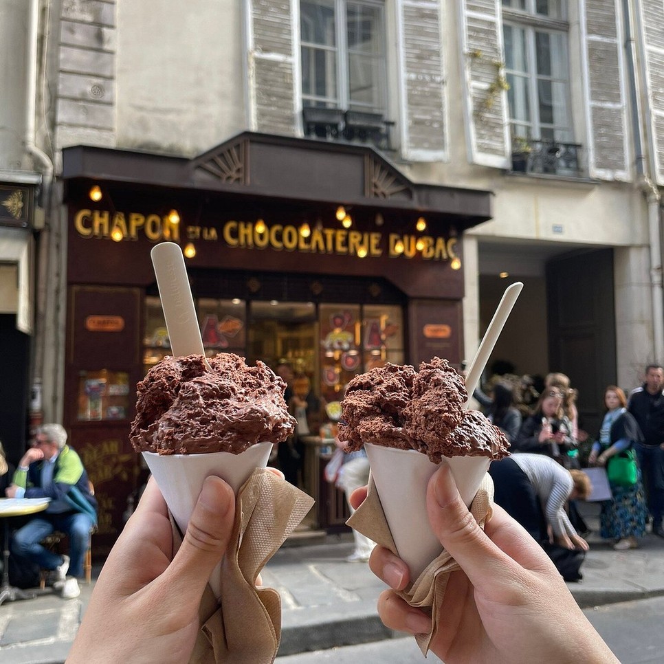 A Chapon et la Chocolaterie du bac-ban egy komplett „mousse bárt” találsz