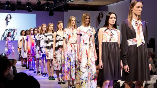 Öltözködöm, tehát vagyok