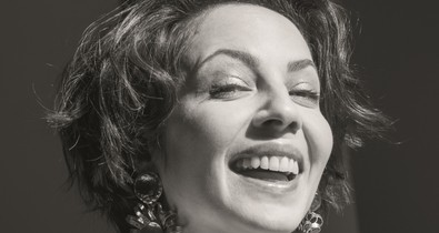 Fátyol Kamilla: A világot úgy kell nézni, hogy lássunk is belőle valamit