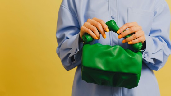 Tudtad, hogy naponta egy zsák krumplinak megfelelő súlyt cipelsz magaddal munkába menet?