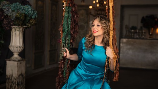 Pokorny Lia: „Szeretettel kell nézni a szenvedő önmagunkat”