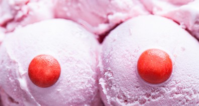 Mellbimbó-orgazmus? Bizony, létezik és így érheted el!