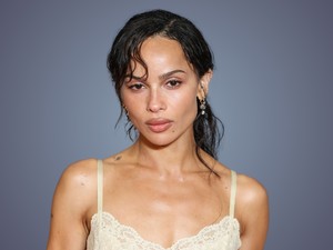 Ők lehetnek Hollywood új álompárja: híres színésszel látták ölelkezve Zoë Kravitzet