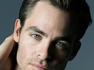 Szexi Kirk kapitány illatozik