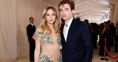 Igen, így néz ki egy női test közvetlenül a szülés után! Köszönjük, Suki Waterhouse