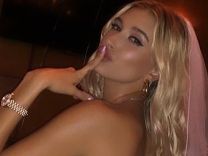 Hailey Bieber lánybúcsúja nagyon vadra sikeredett