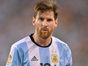 Frizura ilyen vitát még váltott ki! Ez az év szőkítése