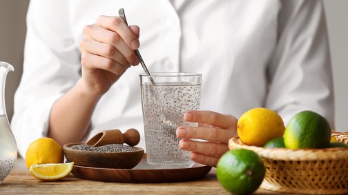 A mag, amit sosem tennél a vízbe, pedig elképesztően egészséges italt kapsz: minden reggel fogyasztanod kellene