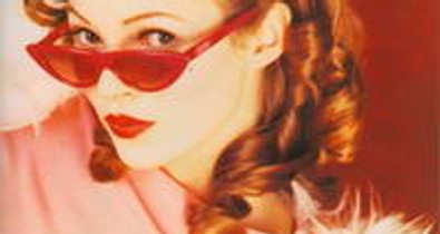 A romantikus lány szexről álmodik